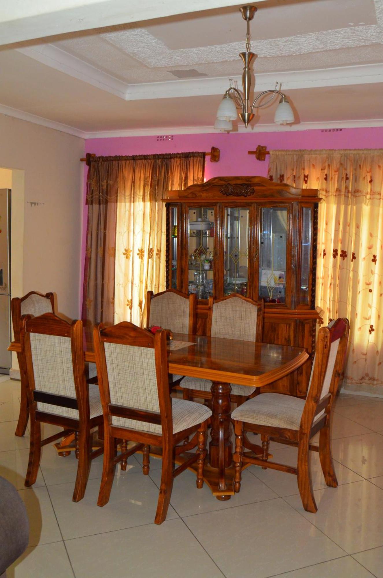 Chobe Kulotu Guest House Kasane Exterior photo